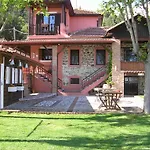 Traditional * Tríkala
