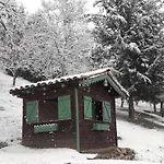 Traditional * Tríkala