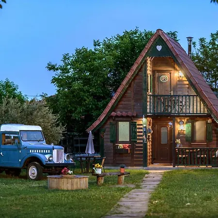 Летний дом Traditional