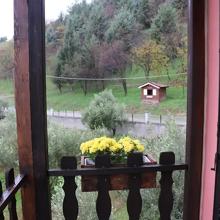 Traditional * Tríkala