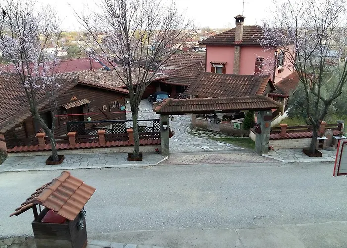 Traditional * Tríkala