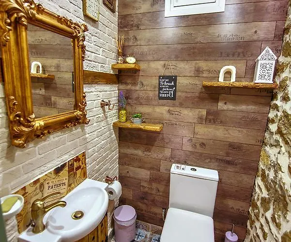 Traditional * Tríkala